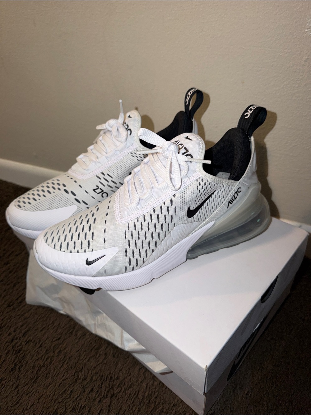 Nike White and Black Air Max 270 Sneaker - Picture 2 of 3